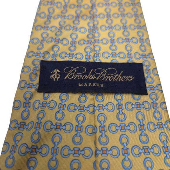 BROOKS BROTHERS Men’s Yellow Makers Tie 100% Silk Made in‎ USA Long 63" x 3.75" - Picture 3 of 7
